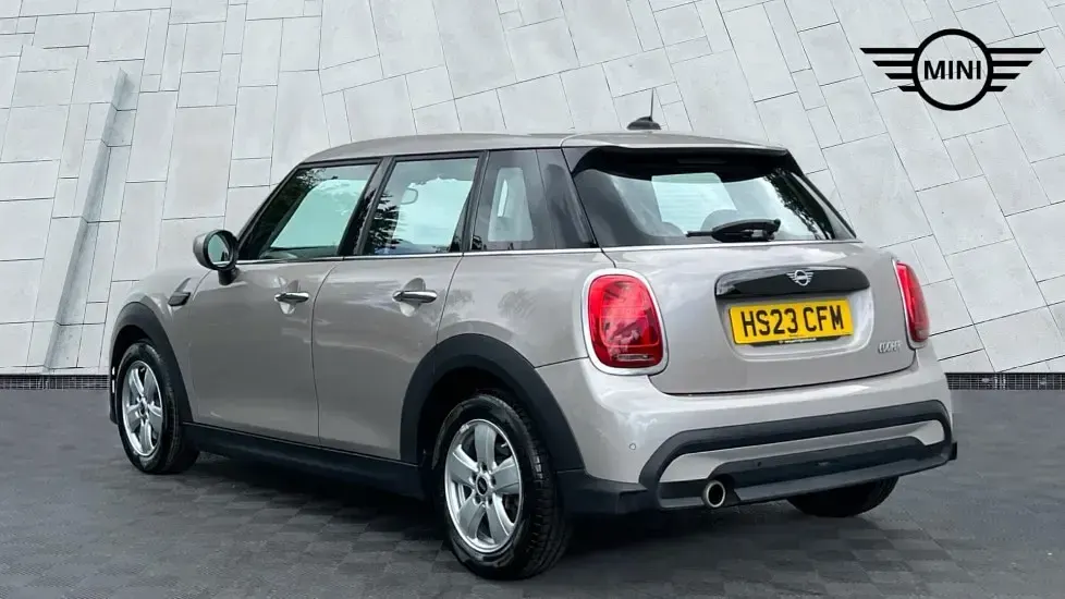 Used Mini Cooper Classic 134 HP (98 kW) 2023 Grey Hatchback