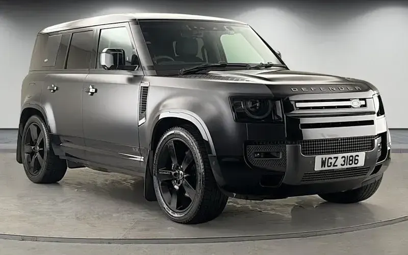 Usado Land Rover Defender Carpathian Edition 525 HP (386 kW) 2024 SUV
