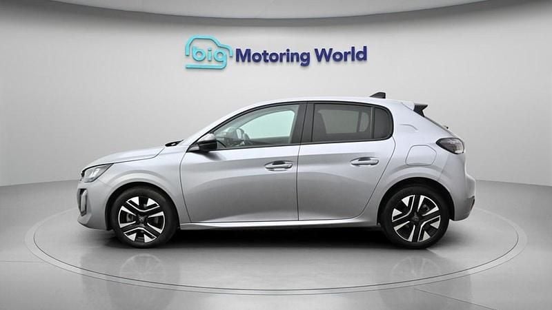 Used Peugeot 208 Allure 100 HP (73 kW) 2024 Grey Hatchback