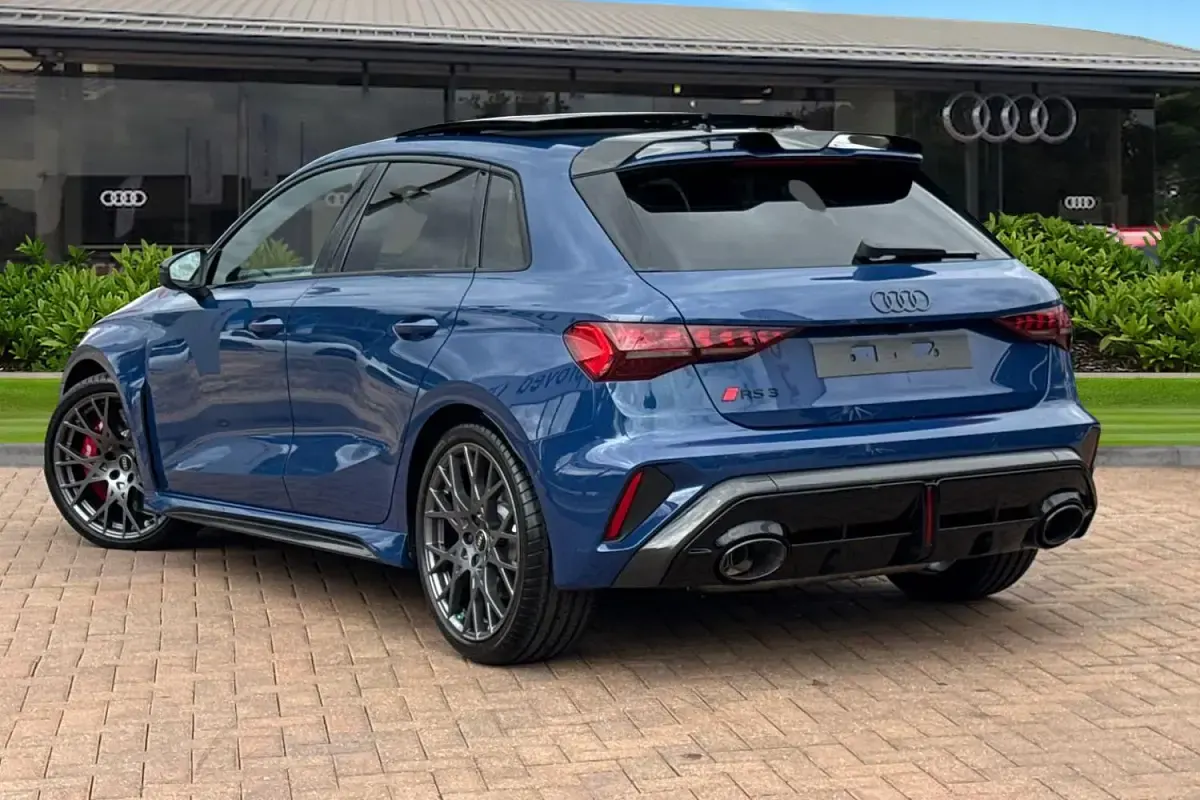 New Audi RS3 Comfort 400 HP (294 kW) 2026 Blue Sedan