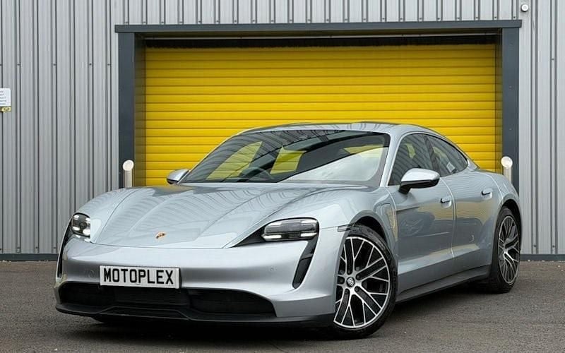 Used Porsche Taycan 419 kW (571 HP) 2023 Sedan