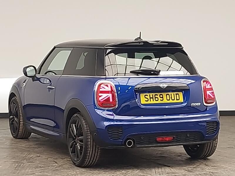Used Mini Cooper Hatch 136 HP (100 kW) 2019 Blue Hatchback