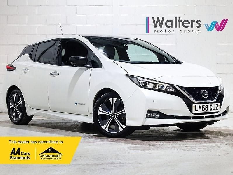 White Used 2018 Nissan Leaf Tekna Hatchback | £7,500 (Fair price) - Image 1/4