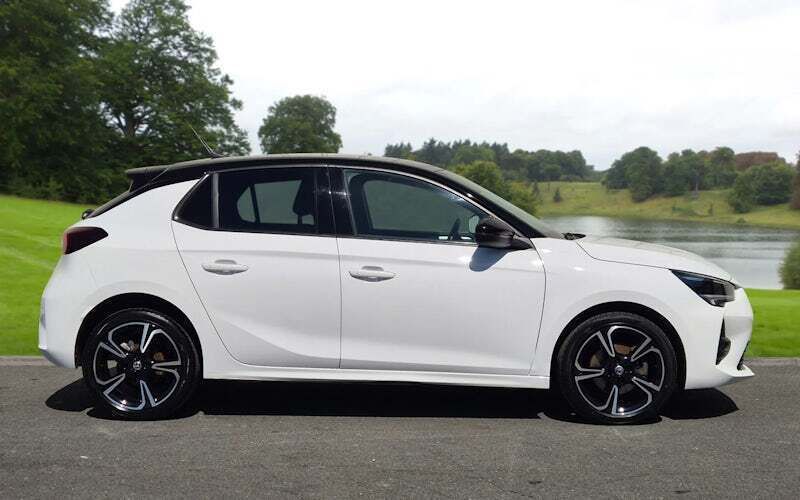 White Used 2022 Vauxhall Corsa Edition Hatchback | £13,195 (Fair price) - Image 1/4
