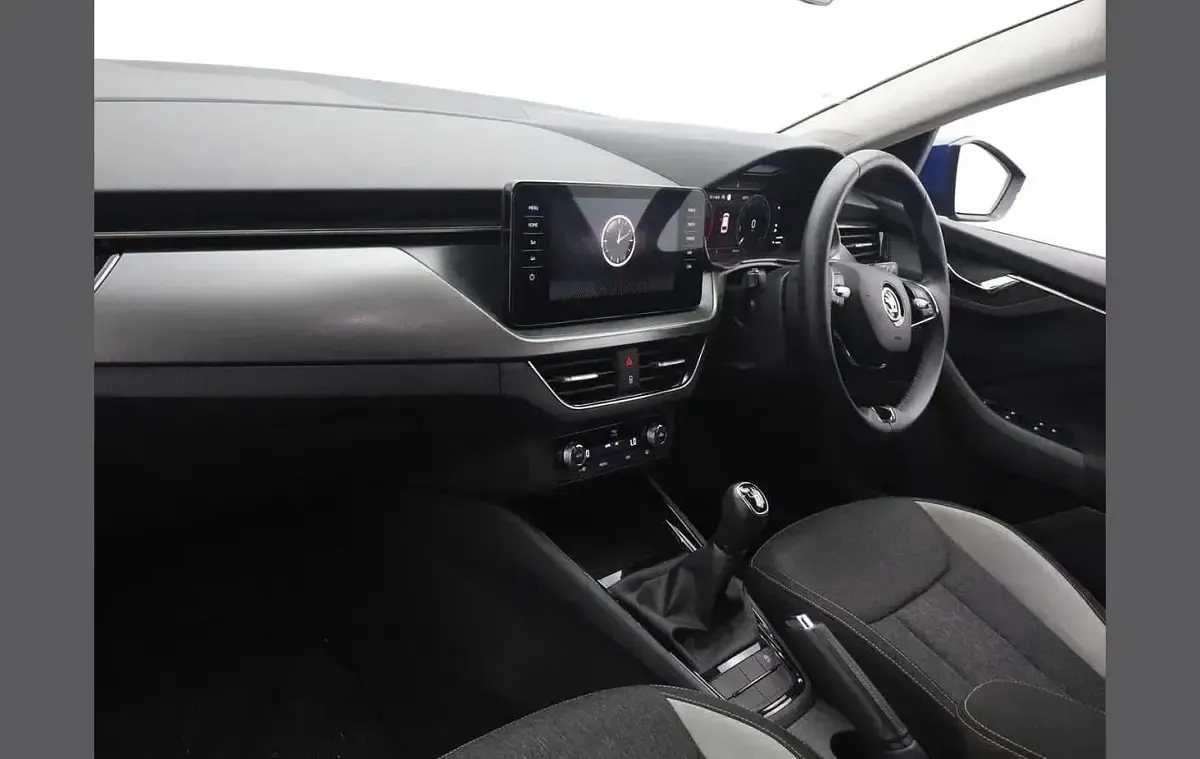 Used Skoda Scala SE L 108 HP (79 kW) 2024 Blue Hatchback