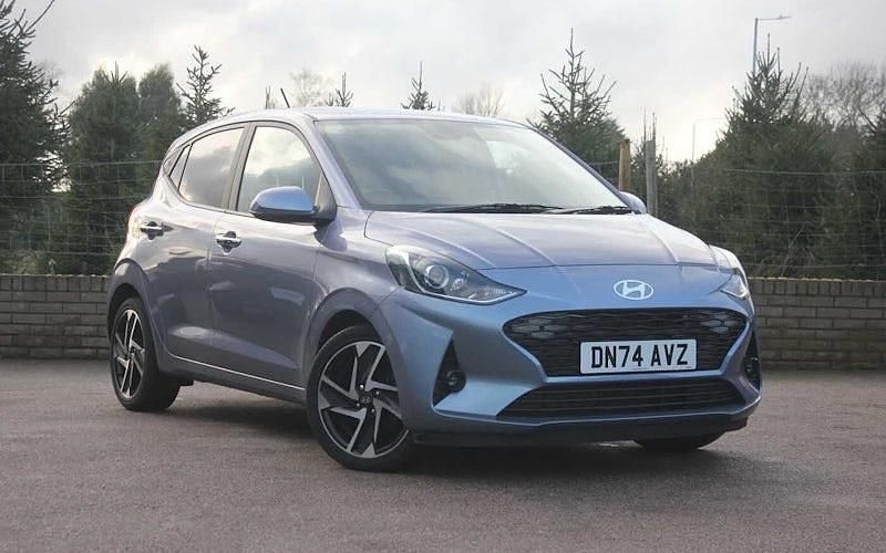 Used 2026 Hyundai i10 Premium Hatchback | £15,299 (Fair price) - Image 1/4