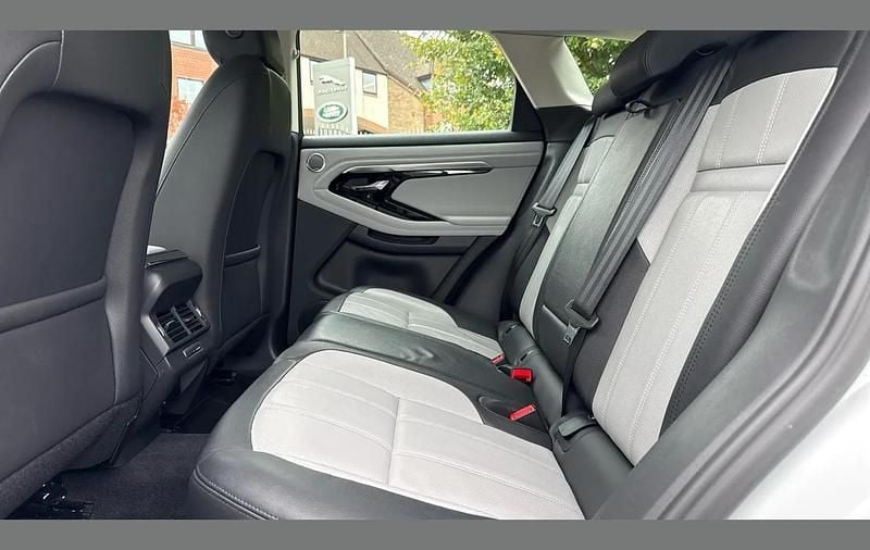 Used Land Rover Range Rover evoque SE Dynamic 309 HP (227 kW) 2022 White SUV