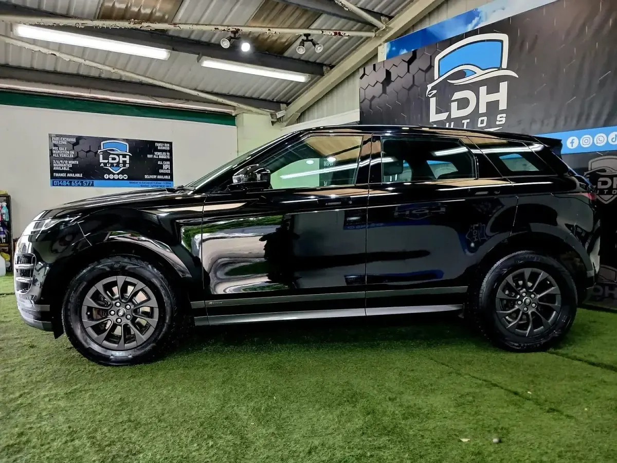 Used Land Rover Range Rover evoque R-Dynamic 2019 Black SUV