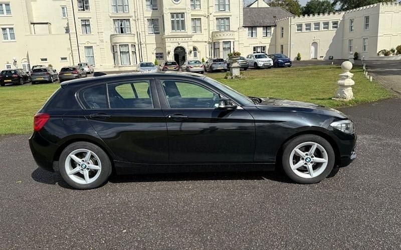 Used BMW 116 Efficient Dynamics 116 HP (85 kW) 2017 Black Hatchback