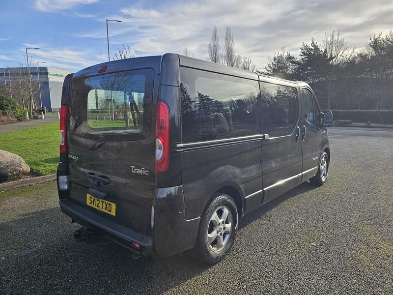 Used Renault Trafic 115 HP (84 kW) 2012 Black MPV
