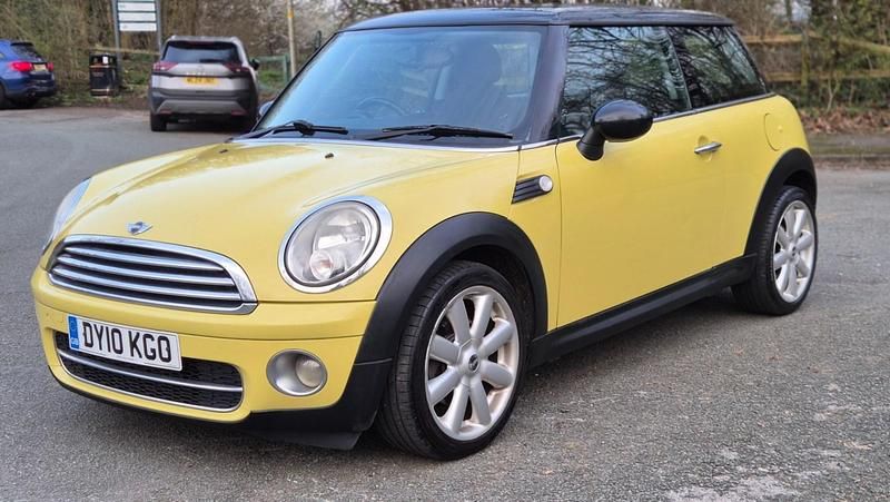 Used Mini Cooper D Hatch 2010 Yellow Hatchback