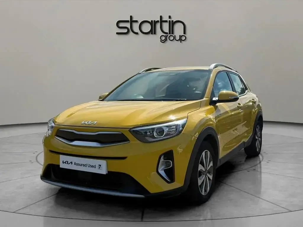 Used Kia Stonic Play 2021 Yellow SUV