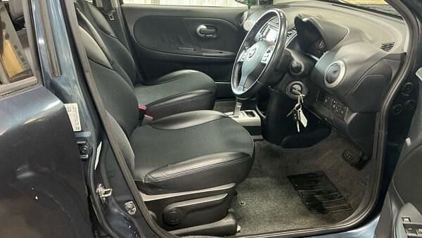 Used Nissan Note N-TEC 110 HP (80 kW) 2012 Blue Hatchback