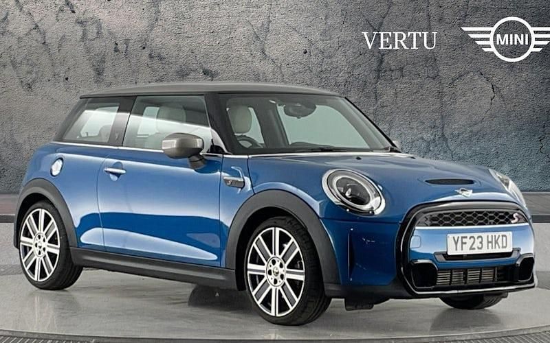 Used 2020 Mini Cooper S Exclusive Hatchback | £20,650 (Expensive) - Image 1/4