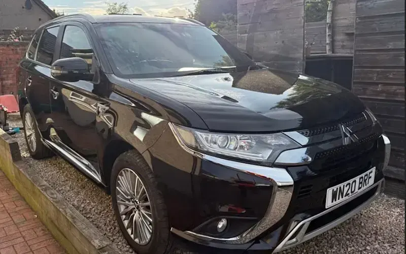 Used Mitsubishi Outlander P-HEV 224 HP (164 kW) 2020 Estate