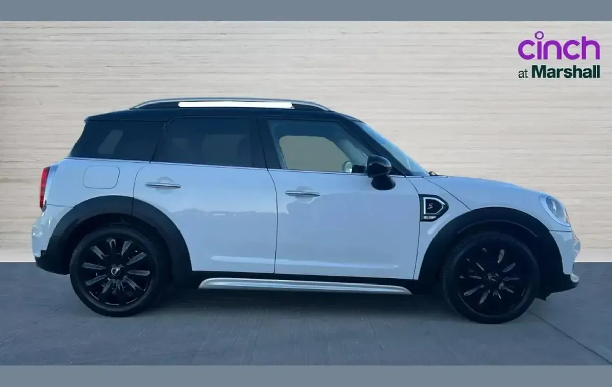 Used Mini Cooper S Countryman 192 HP (141 kW) 2017 White SUV