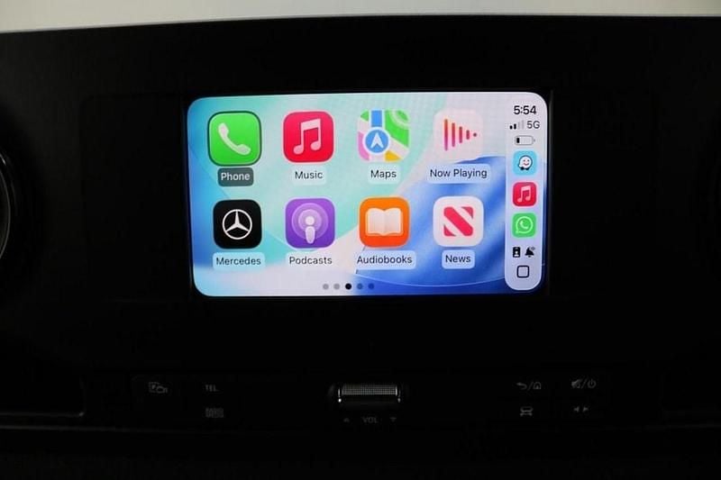 Used Mercedes Sprinter Premium 150 HP (110 kW) 2023 White Van