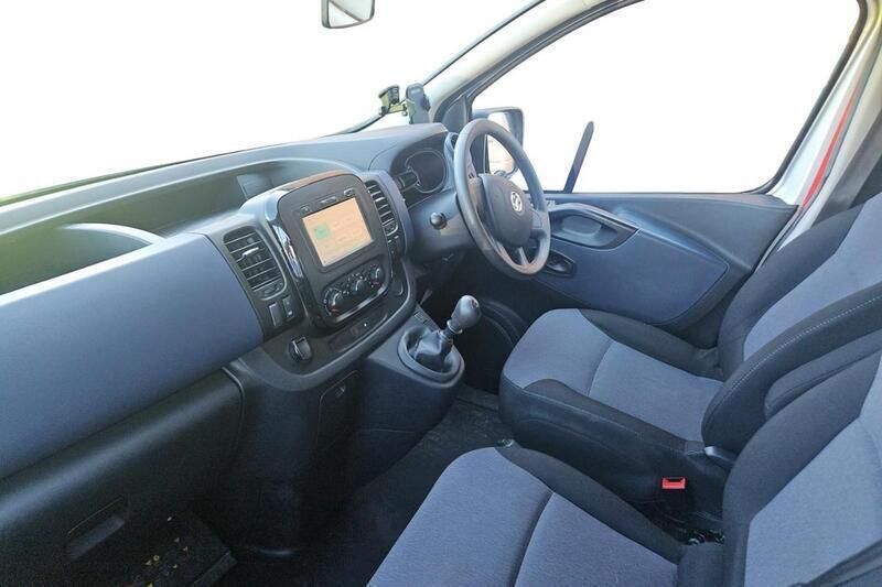 Grey Used 2018 Vauxhall Vivaro S Van | £15,990 (Expensive) - Image 1/4