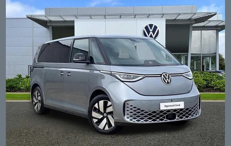 Silver Used 2025 VW ID. Buzz Pro MPV | £47,951 (Fair price) - Image 1/4