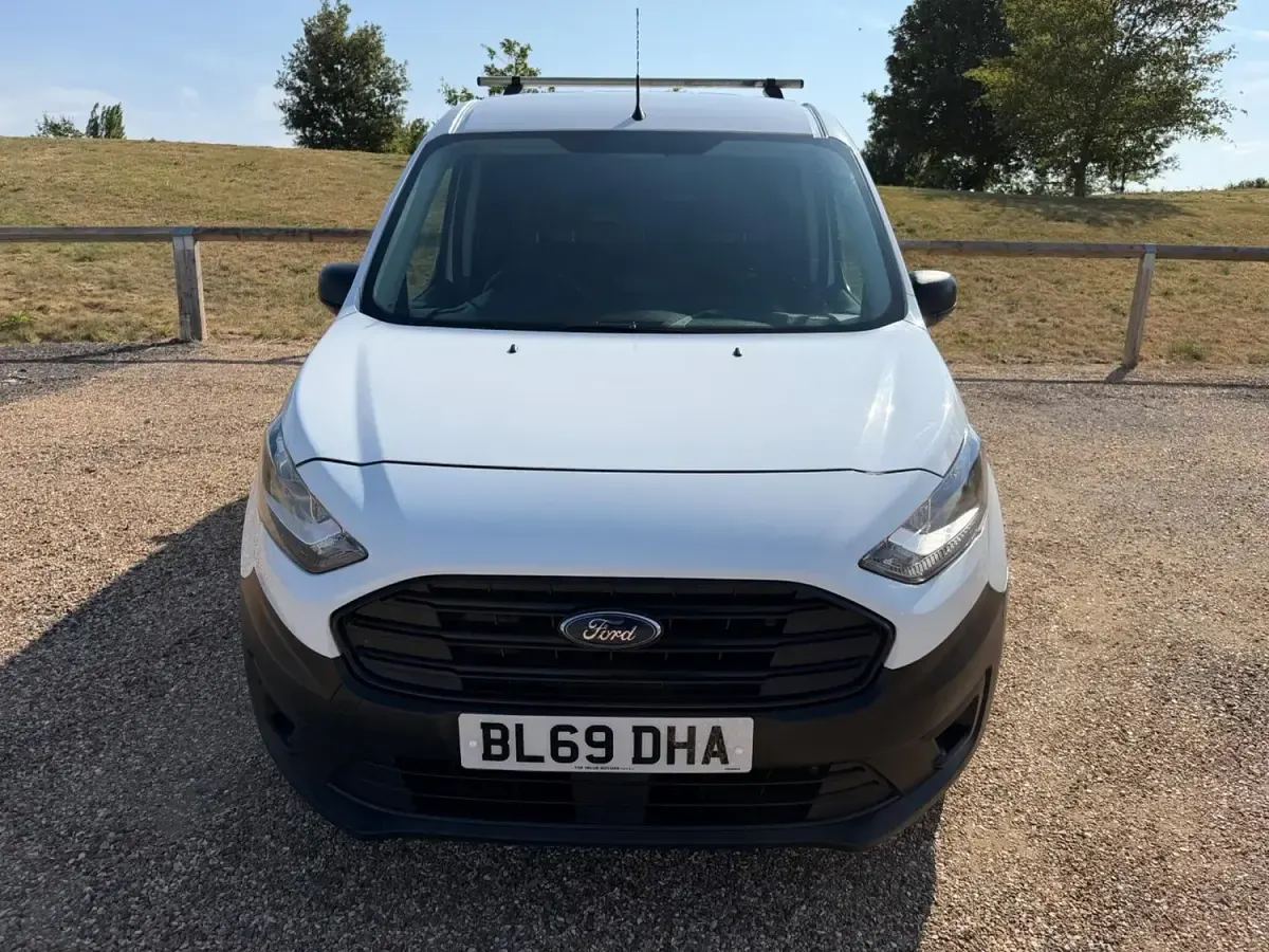 Used Ford Transit Connect S 2019 White MPV