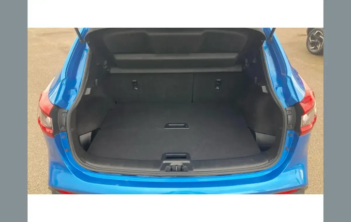 Used Nissan Qashqai Tekna 160 HP (117 kW) 2019 Blue SUV