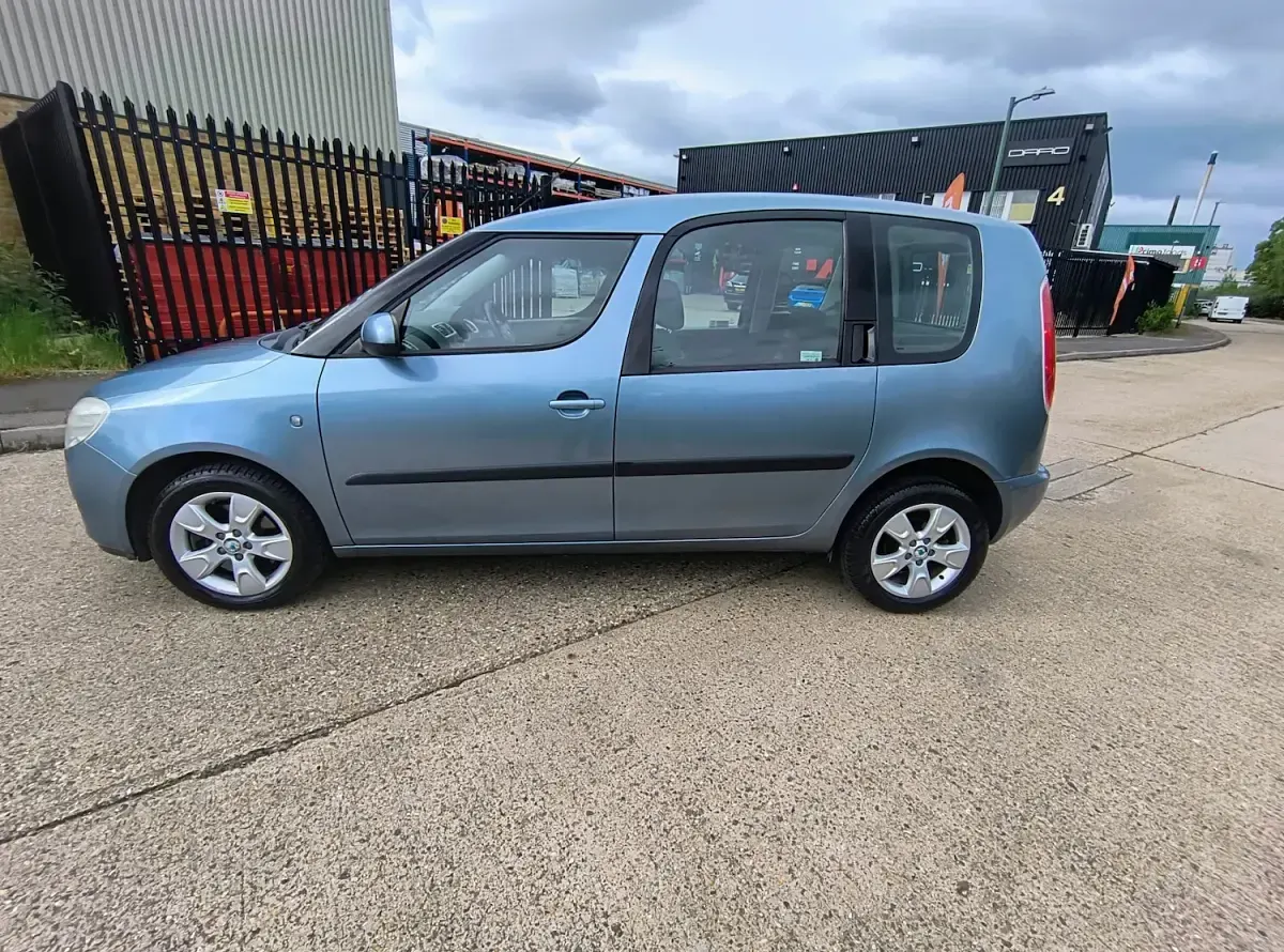 Used Skoda Roomster 105 HP (77 kW) 2007 Grey MPV