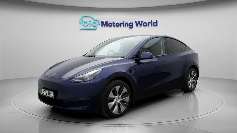 Used Tesla Model Y Long Range AWD 378 kW (514 HP) 2022 Blue SUV