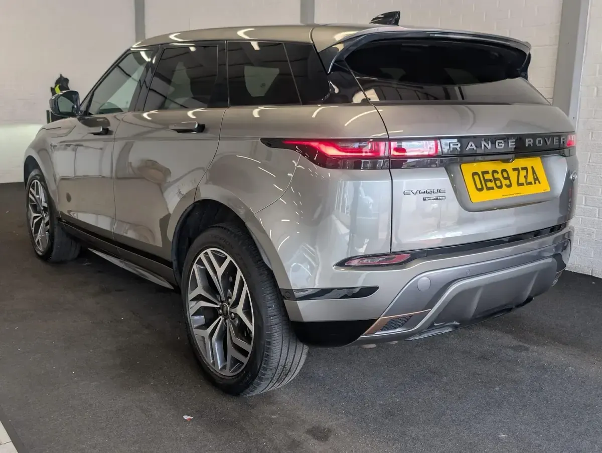 Used Land Rover Range Rover evoque HSE Dynamic 2020 Gold/bronze SUV