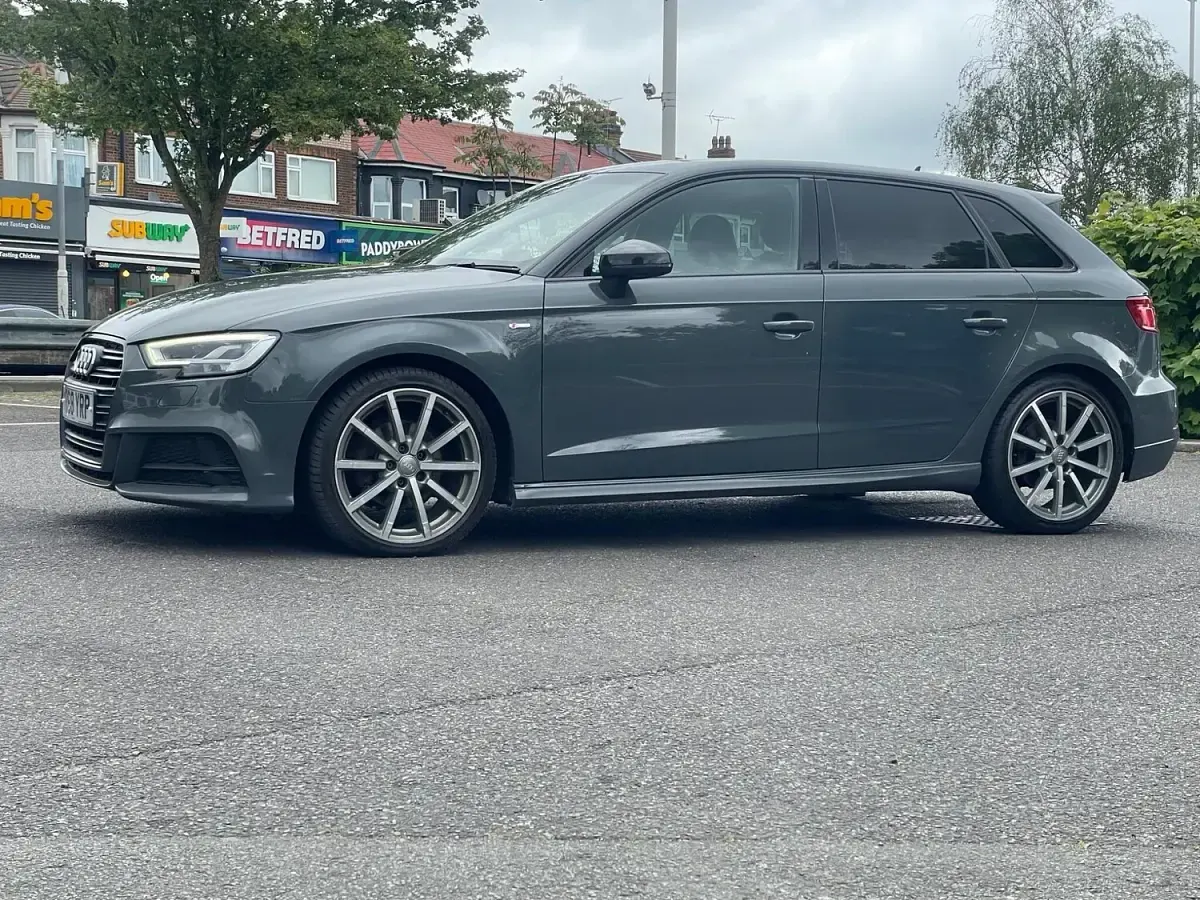 Used Audi A3 Sportback Black Edition 150 HP (110 kW) 2018 Grey Hatchback