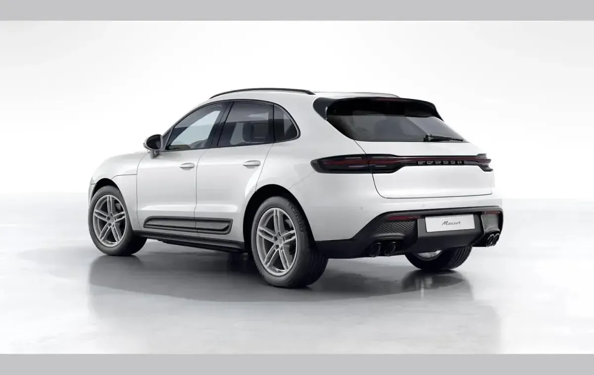 Used Porsche Macan 261 HP (191 kW) 2024 White SUV