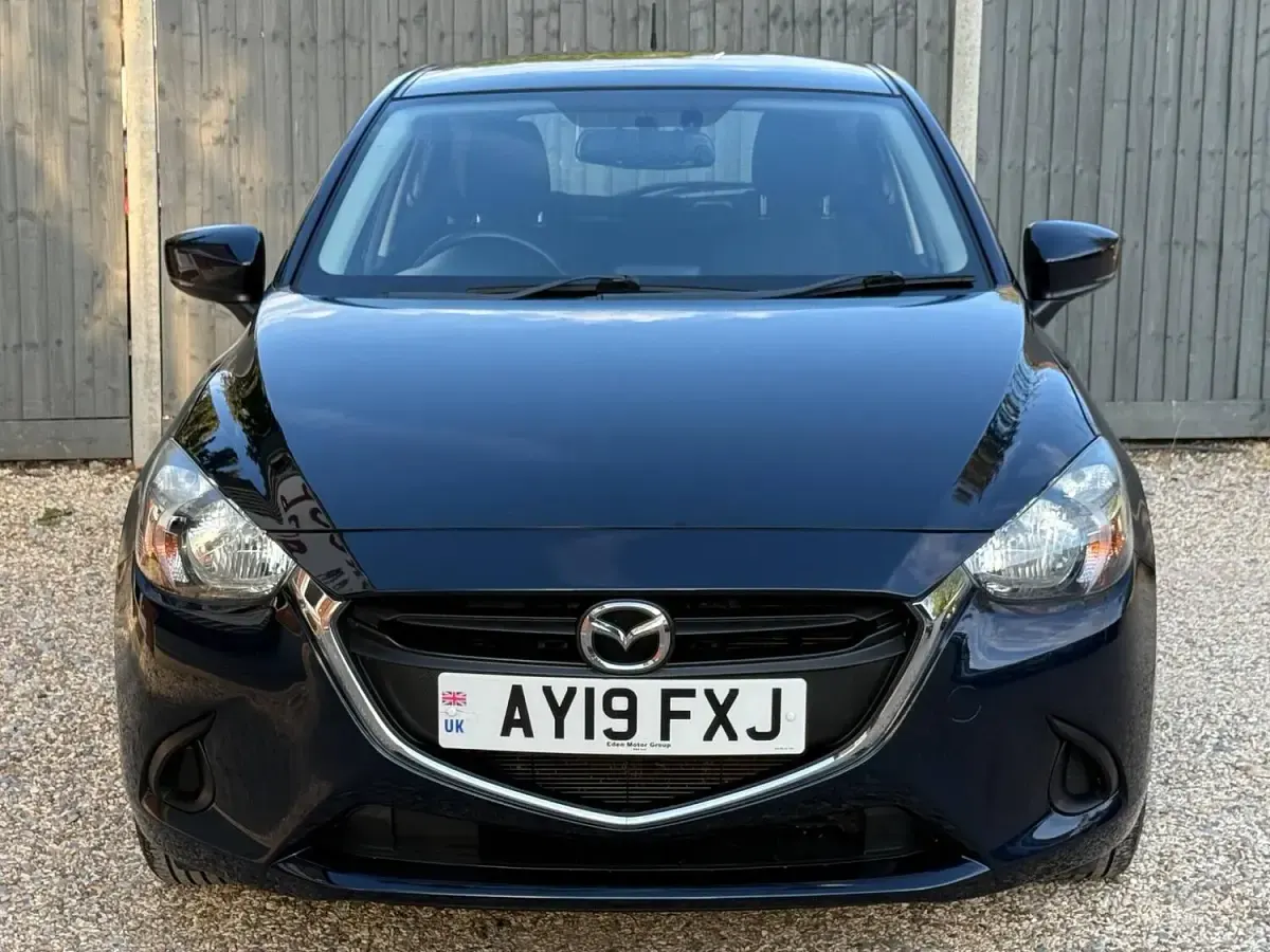 Used Mazda 2 73 HP (53 kW) 2019 Blue Hatchback