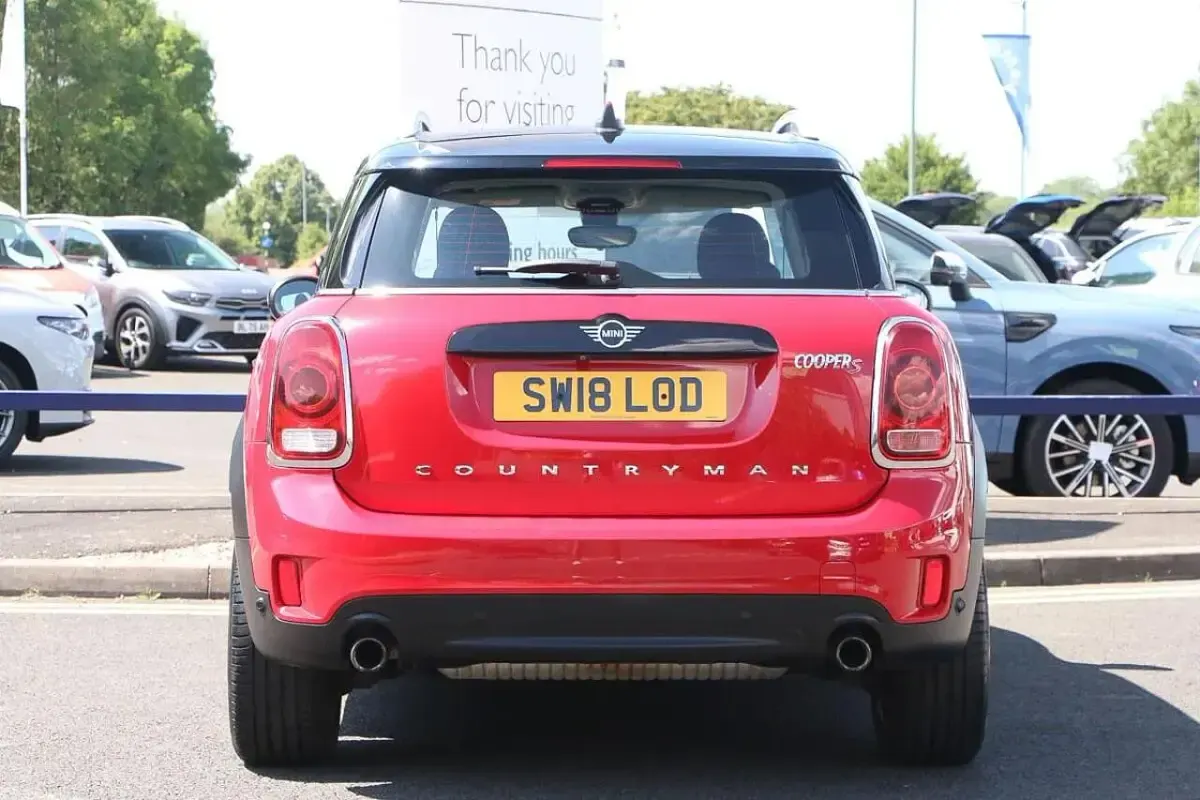 Used Mini Cooper S Countryman 189 HP (139 kW) 2018 Red SUV