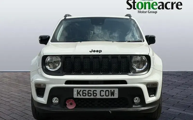 Used Jeep Renegade Night Eagle 120 HP (88 kW) 2022 White SUV