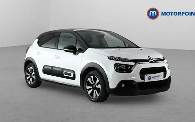 Used Citroën C3 PureTech 110 HP (80 kW) 2024 Hatchback