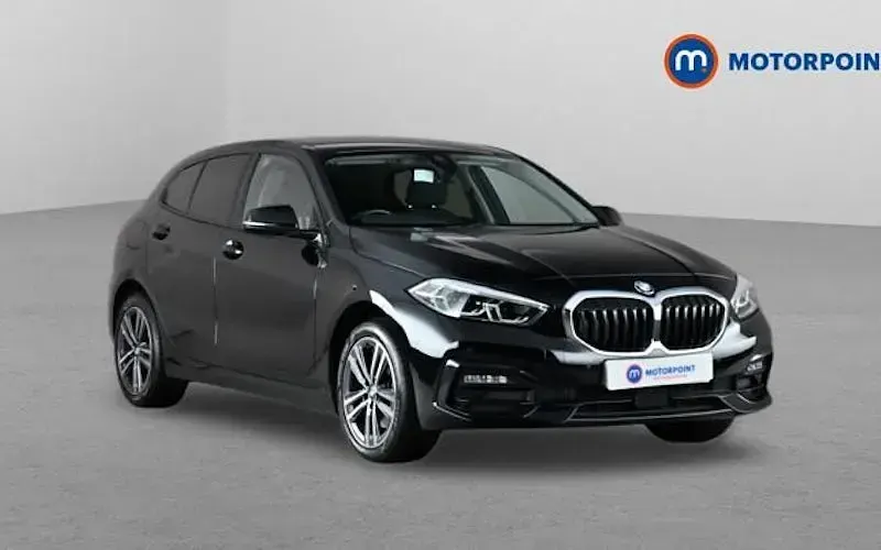 Usado BMW 118 Sport Line 136 HP (100 kW) 2024 Citadino