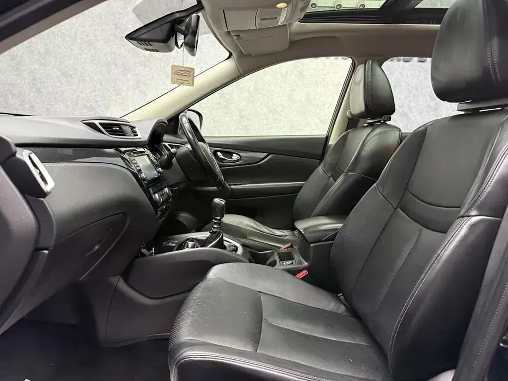 Used Nissan X-Trail S 130 HP (95 kW) 2014 Black SUV