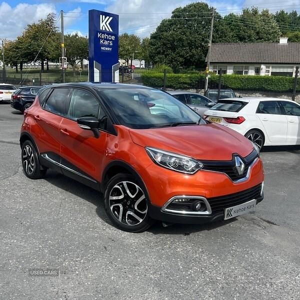 Orange/black Used 2016 Renault Captur Dynamique SUV | £5,995 (Fair price) - Image 1/4