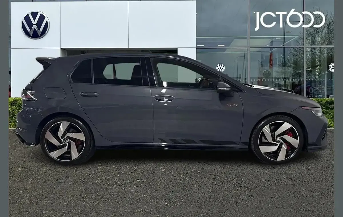 Used VW Golf VIII GTI Clubsport 300 HP (220 kW) 2025 Grey Hatchback