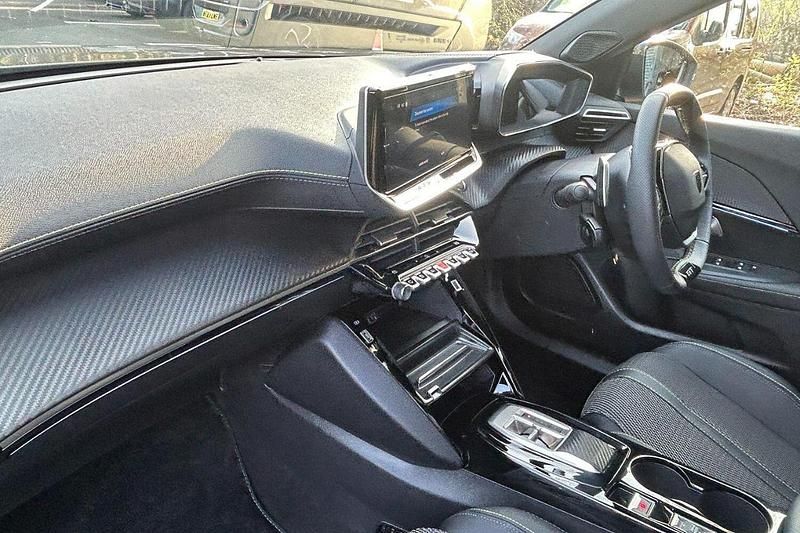 Used Peugeot 2008 GT 143 HP (105 kW) 2025 Grey SUV