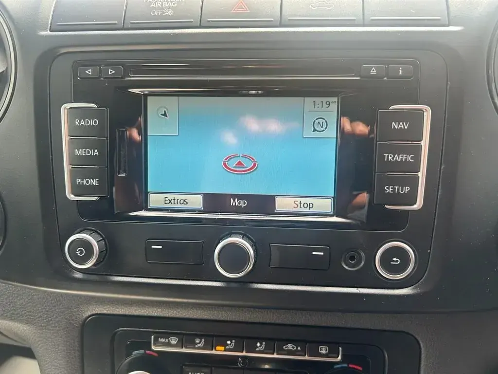 Used VW Amarok Trendline 180 HP (132 kW) 2013 Silver Pickup