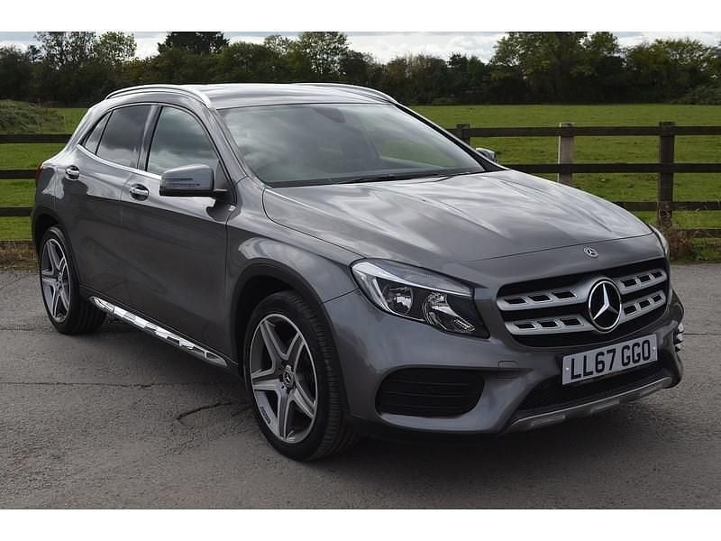 Grey Used 2018 Mercedes GLA220 AMG line SUV | £15,189 (Good price) - Image 1/3