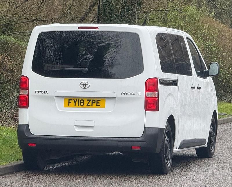 Used Toyota Proace Verso City 2018 White Estate