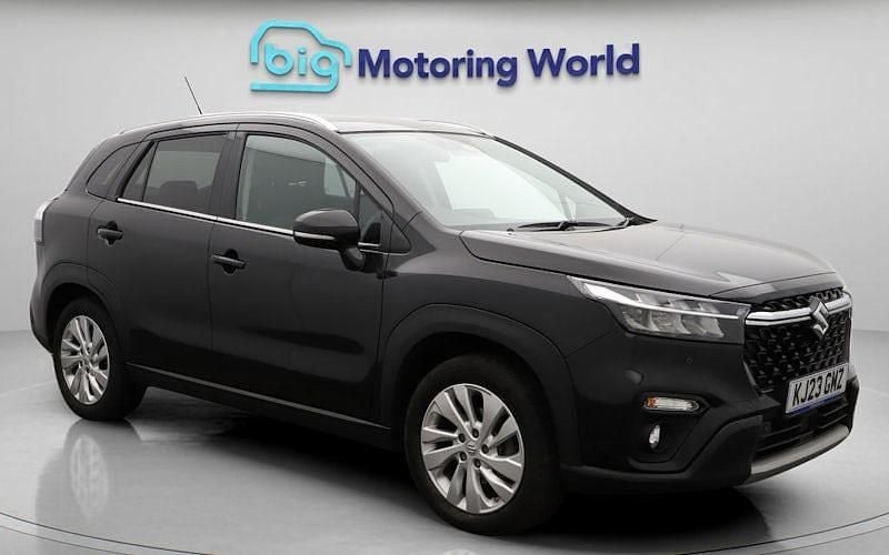Used 2025 Suzuki SX4 S-Cross SUV | £15,700 (Good price) - Image 1/4