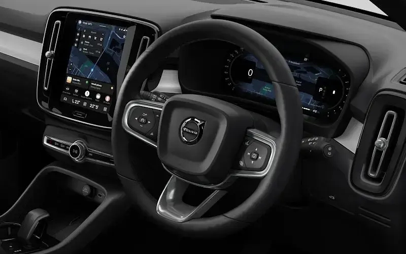 New Volvo XC40 Ultra 163 HP (119 kW) 2026 Denim blue SUV