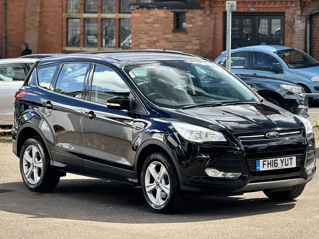 Used Ford Kuga Zetec 150 HP (110 kW) 2016 Black SUV