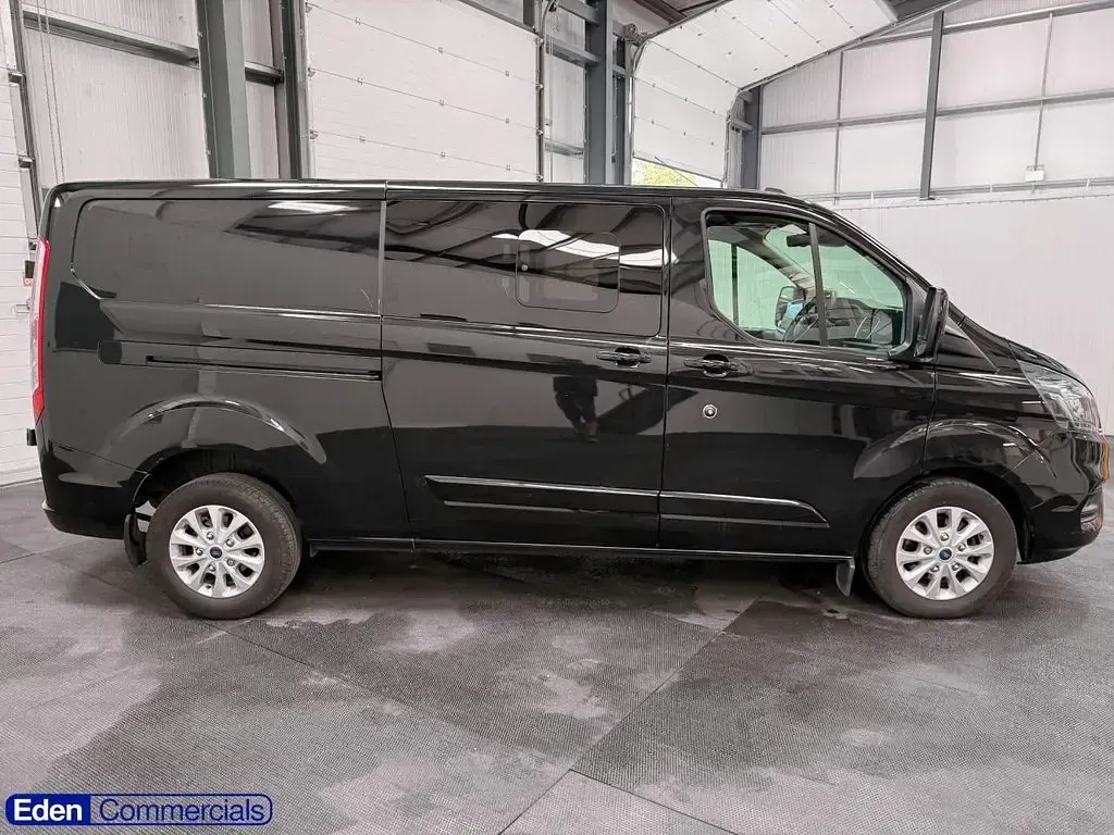 Used Ford Transit Custom Limited 170 HP (125 kW) 2023 Black Van
