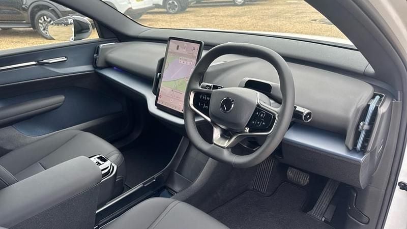 New Volvo EX30 Performance 314 kW (428 HP) 2025 Yellow SUV