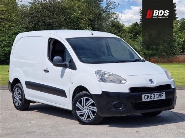 White Used 2013 Peugeot Partner S MPV | £4,794 - Image 1/1
