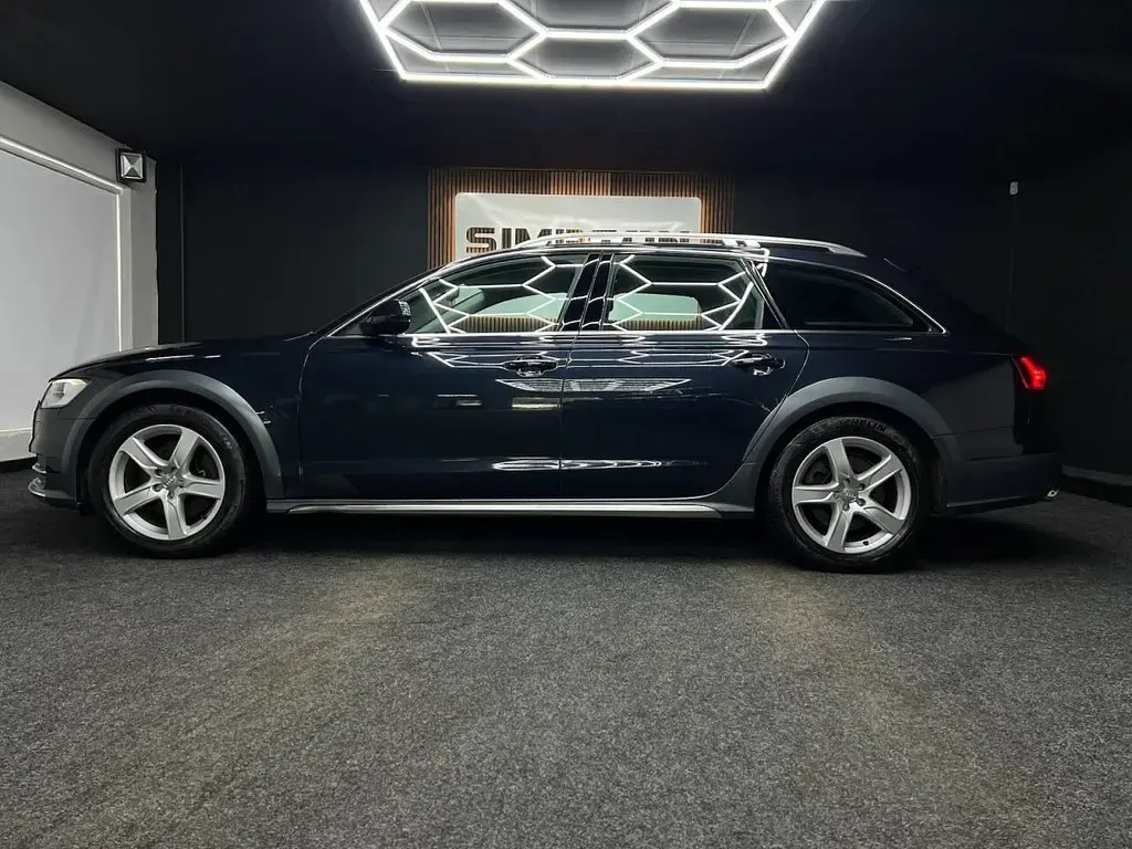 Used Audi A6 Allroad Business 218 HP (160 kW) 2016 Blue Estate