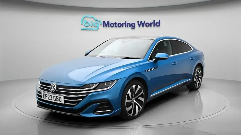 Used VW Arteon R-line 218 HP (160 kW) 2023 Blue Hatchback